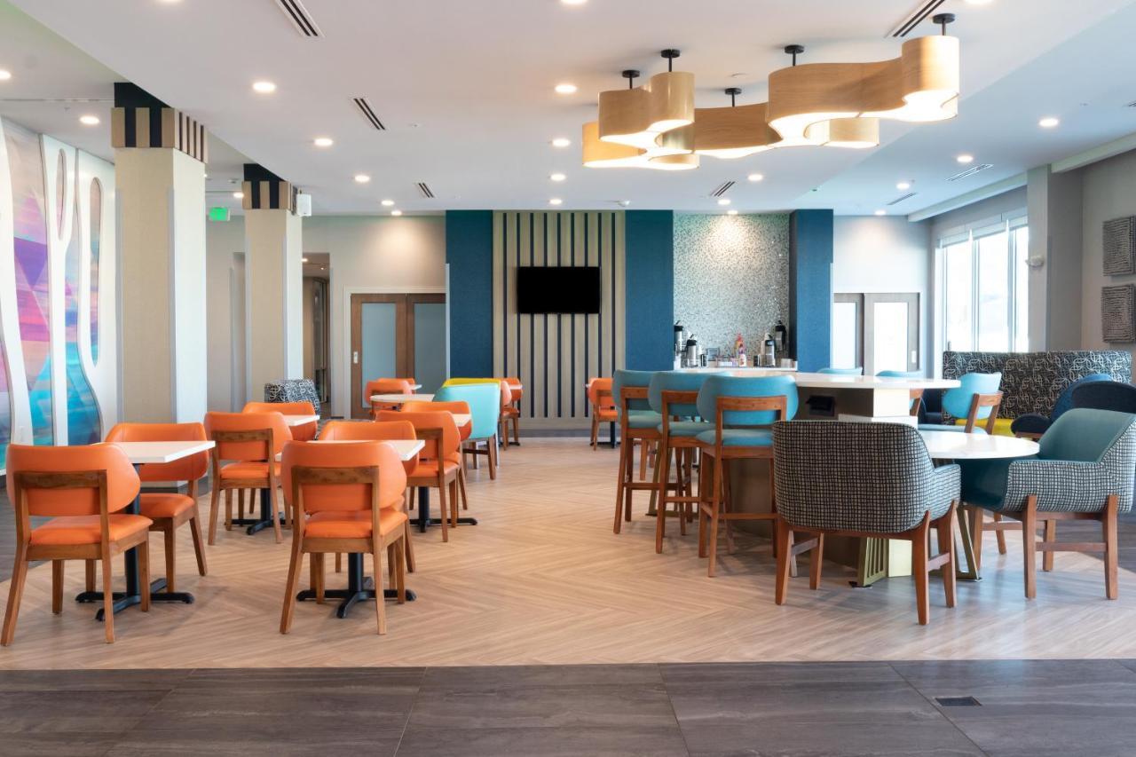 La Quinta Inn & Suites By Wyndham San Antonio Seaworld Lafb Dış mekan fotoğraf