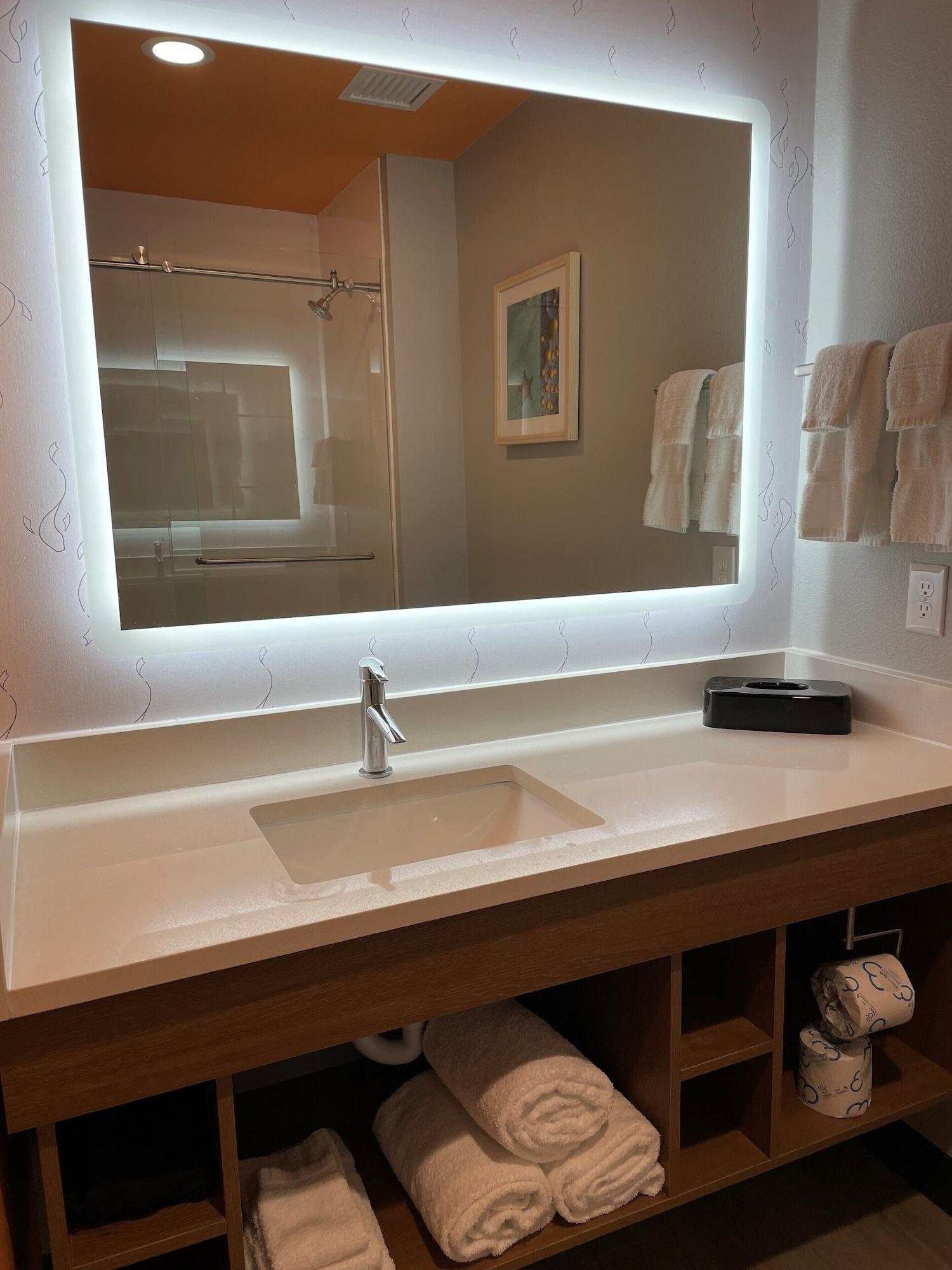 La Quinta Inn & Suites By Wyndham San Antonio Seaworld Lafb Dış mekan fotoğraf